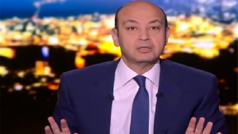 عمرو أديب: الجزيرة عندها شيزوفرينيا.. تحذر من المظاهرات فى العراق وتحرض عليها فى مصر