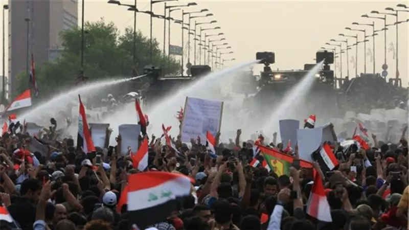 رفع حظر التجوال في بغداد ابتداء من فجر غدٍ