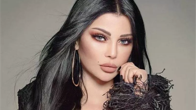 لفظ خارج من هيفاء وهبي على احد متابعيها يشعل انستجرام