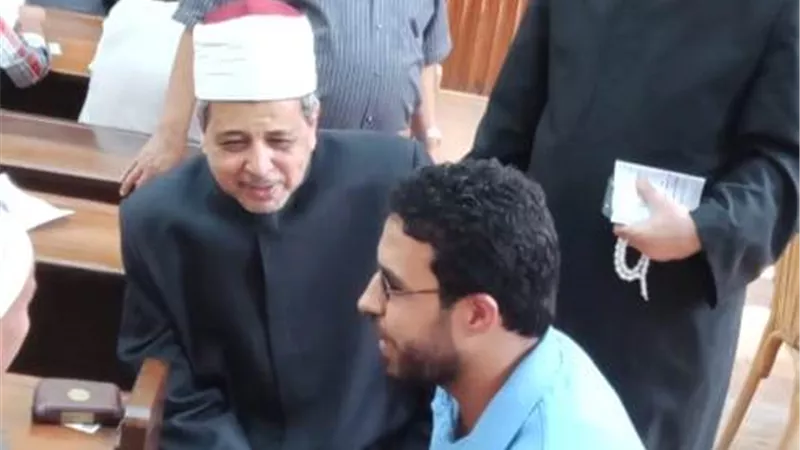 رئيس قطاع المعاهد الأزهرية يزور لجان امتحان الشفوي لمسابقة القبول بمعاهد القراءات