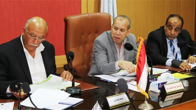 محافظ كفرالشيخ يناقش إطلاق مشروع التحول الرقمى تنفيذاً لتوجيهات الرئيس
