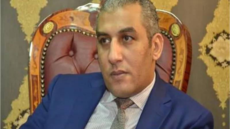 خبير قانوني يطالب بحبس من يقوم بعمل 