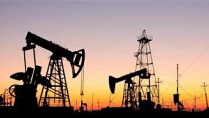 انخفاض أسعار النفط بسبب الحرب التجارية بين أمريكا والصين