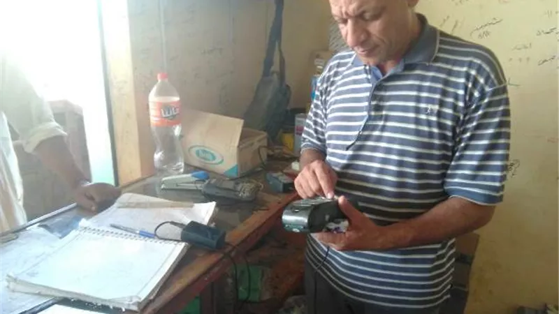 ضبط مخبز يعيد تعبئة الدقيق البلدى لبيعه بالسوق السوداء بالحمام