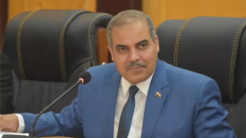 رئيس جامعة الأزهر يقرر إعادة فتح باب التحويل بين الكليات