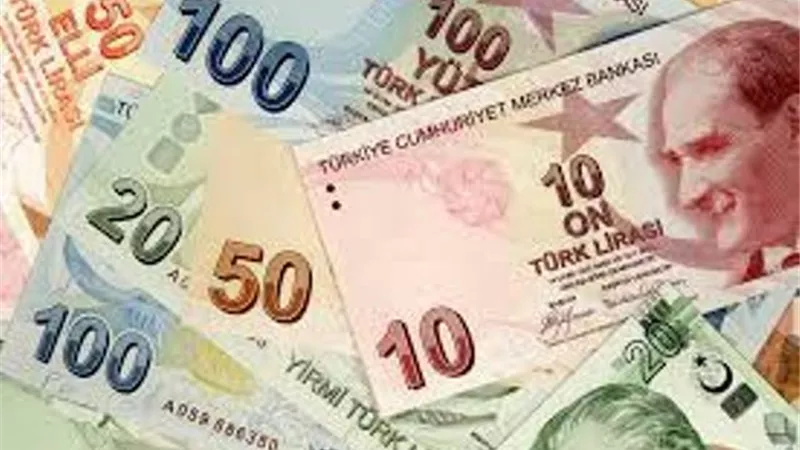 ضربه قاسمة لليرة التركية عقب تغريدة ترامب