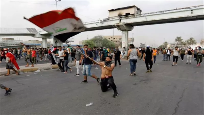 الرئيس العراقي يدعو لتعديل وزاري ومحاسبة المسؤولين عن الدم