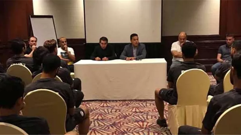ماذا قال البدري للاعبي المنتخب في اول لقاء ؟