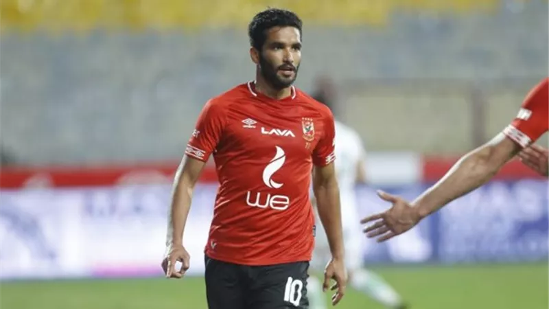 فتحي مبروك يوجه نصائح لصالح جمعه في أزمته بالأهلي