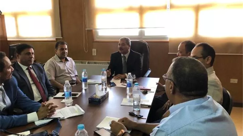 انعقاد اول اجتماع لفريق معيار الدراسات العليا والبحث العلمي بجامعه جنوب الوادى