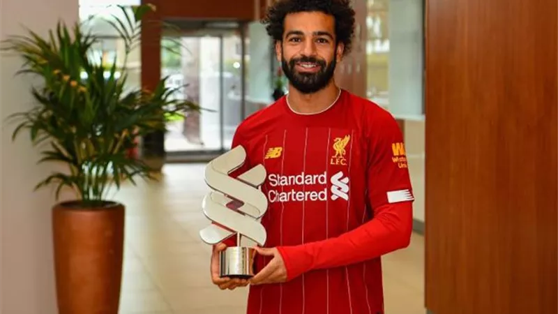 محمد صلاح يحصل على جائزة أفضل هدف مع ليفربول