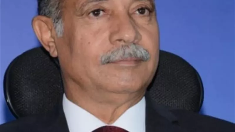 وزير الطيران يشيد بنتائج مشروع اعادة الهيكلة وخطة الدمج