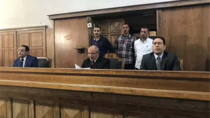 دفاع المتهمة بتعذيب حفيدتها يفجر مفاجأة ويطالب بتوقيع الكشف الطبي