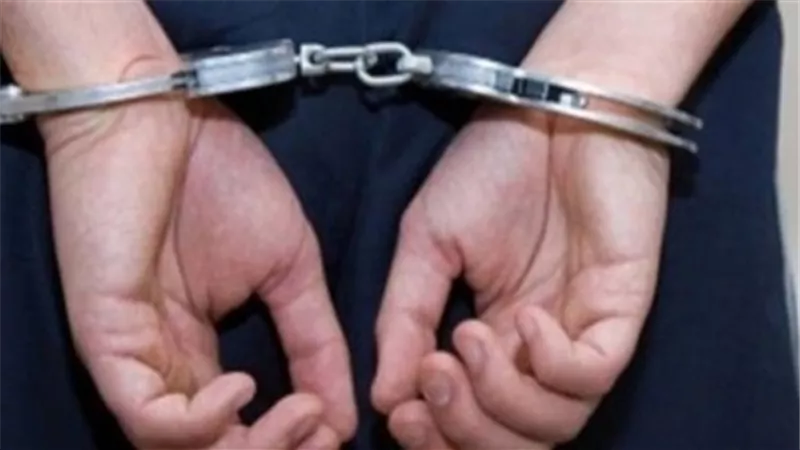 سقوط عاطل انتحل صفة ضابط شرطة لسرقة المواطنين ببولاق ابو العلا