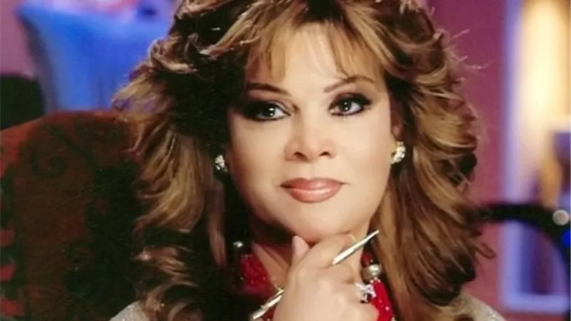 فى عيد ميلادها 69.. ما لا تعرفه عن صفاء ابو السعود