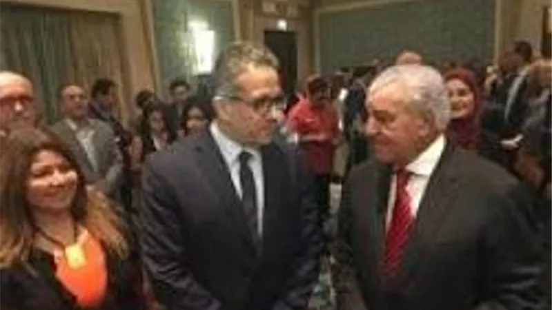 العنانى وحواس يعلنان عن كشف أثرى جديد بوادى القرود بالأقصر.. بعد قليل
