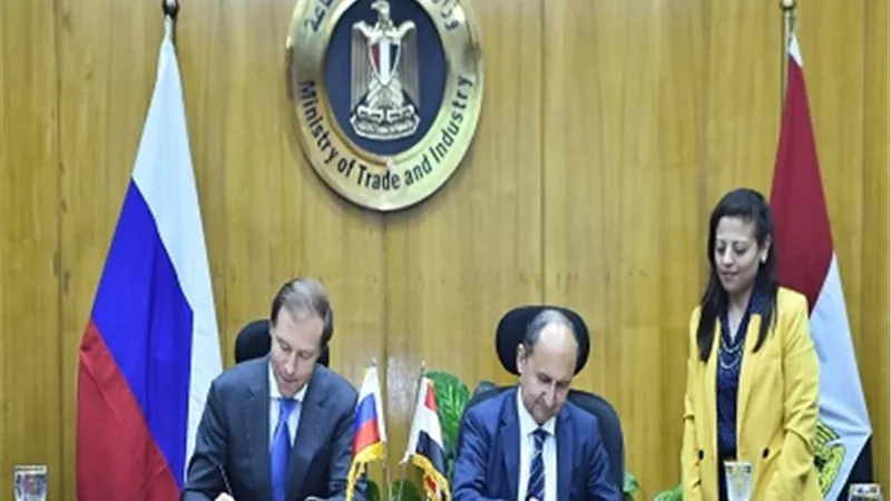 مصر وروسيا توقعان البيان الختامي لفعاليات الدورة الثانية عشرة للجنة المشتركة بالقاهرة