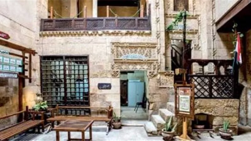 من التجارب إلي المنافسة ونقاش حول الكباري والأنفاق ببيت المعمار المصري