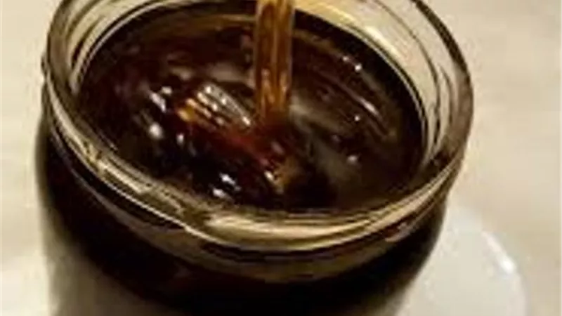 العامرية.. ضبط 12 ألف كيلو عسل غير صالح للاستهلاك الآدمى