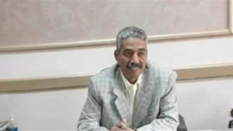 انذار شديد اللهجة ومحضر بيئة لمخلفات النخيل بالوادى الجديد