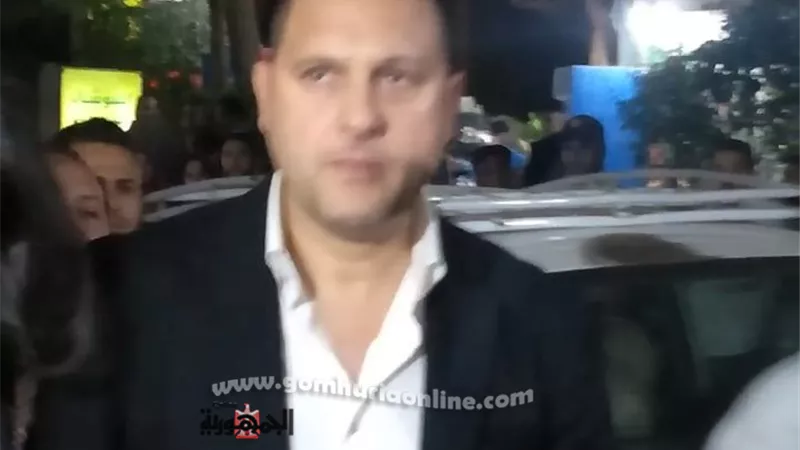 وصول المنتج عماد زيادة وزوجته عزاء طلعت زكريا بالحامدية الشاذلية