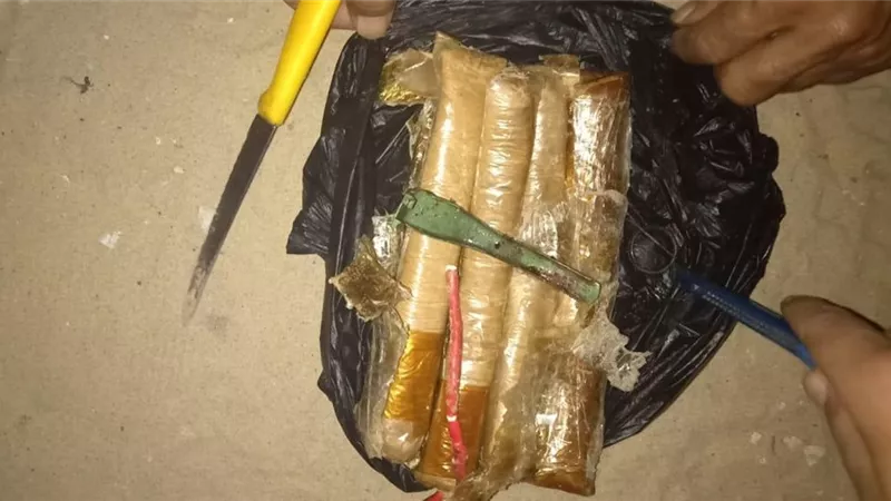 بالصور.. الداخلية تعلن إحباط هجوم انتحاري ضد ارتكاز أمني بالعريش.. ومصرع منفذه