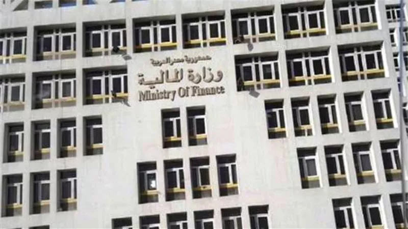 المالية: مستمرون فى متابعة تطبيق الحد الأدنى للأجور بالجهات الإدارية