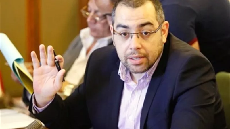 النائب محمد فؤاد يخاطب قوى البرلمان للبدء فى إجراءات تعديل الخدمة المدنية