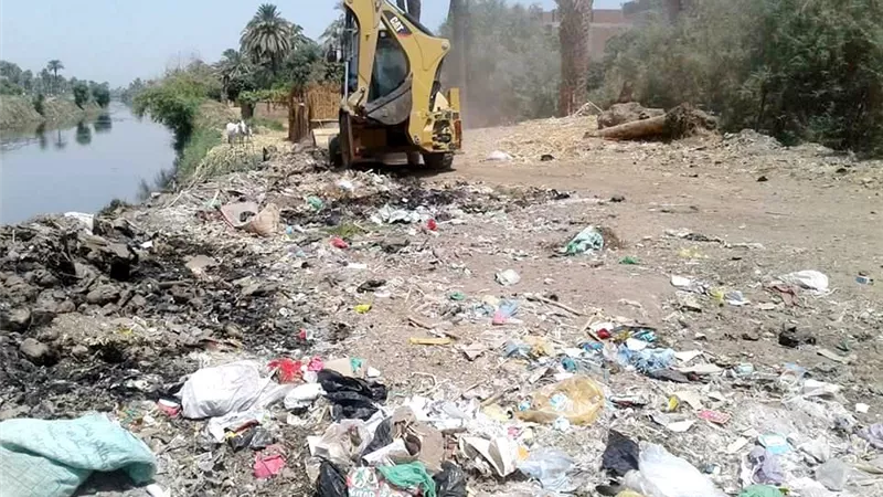 رفع 418 طن قمامة ومخلفات صلبة في سوهاج