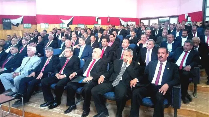 محافظ الوادي الجديد يستعرض مؤشرات منظومة التعليم مبادرات وانجازات ..صور