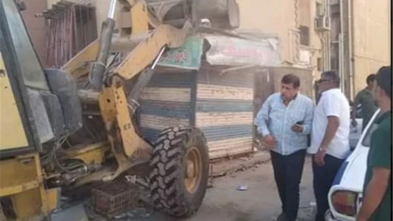 سكرتير حى الضواحى ببو سعيد يترأس حملة مكبرة لازاله التعديات على أراضى الدولة