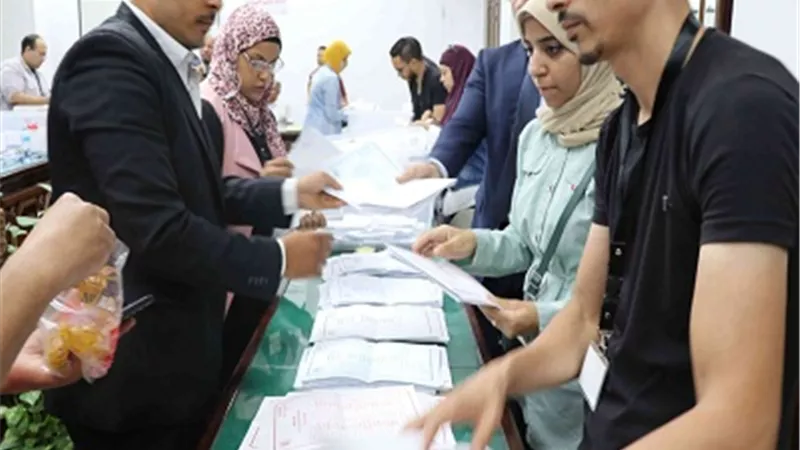 مؤشرات أولية.. تقدم حسين خيرى على منصب نقيب الأطباء