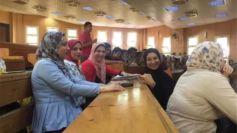ورش لاكتشاف مواهب الطلاب بإعلام بنى سويف