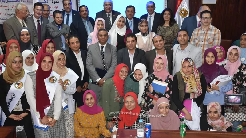 صيدلة السادات عزفت ملحمة وطنية .. حول ذكريات الحرب والنصر