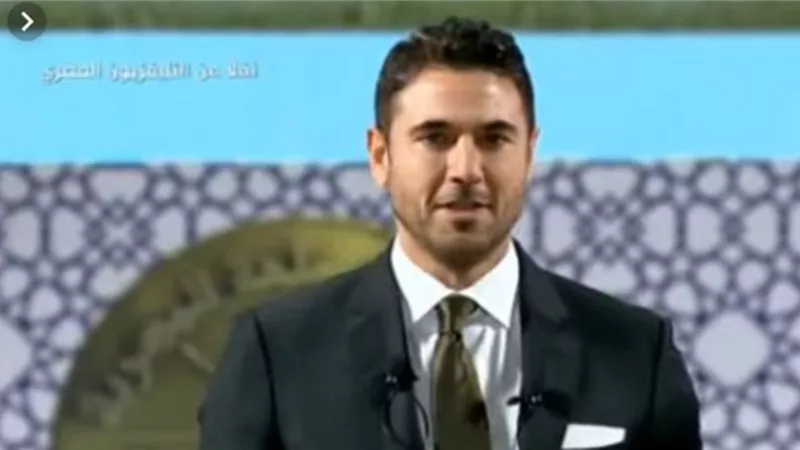 احمد عز: 