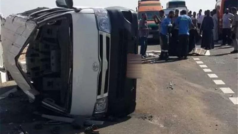 اصابة 5 اشخاص فى حادث تصادم بطريق بلبيس الزقازيق
