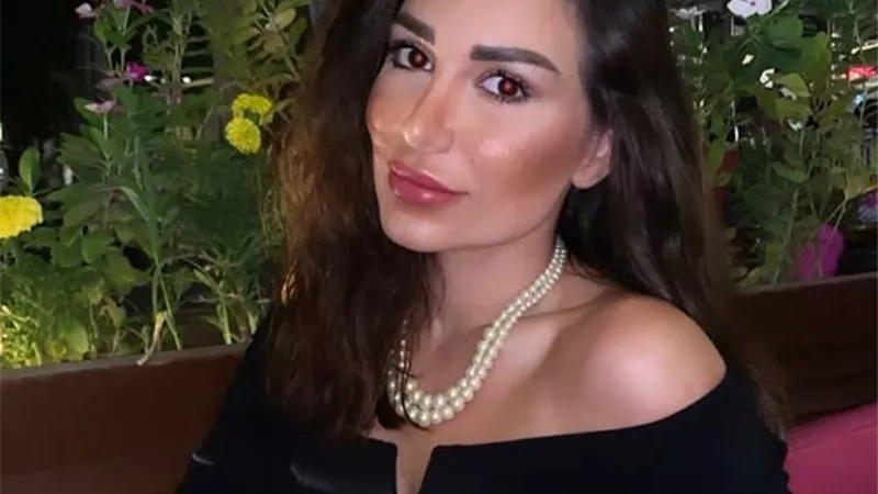 تعليق مؤثر من سارة نخلة بعد طلاقها