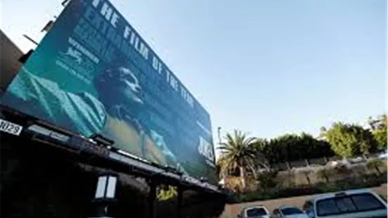 تراجع فيلم رجل الثلج للمركز الرابع