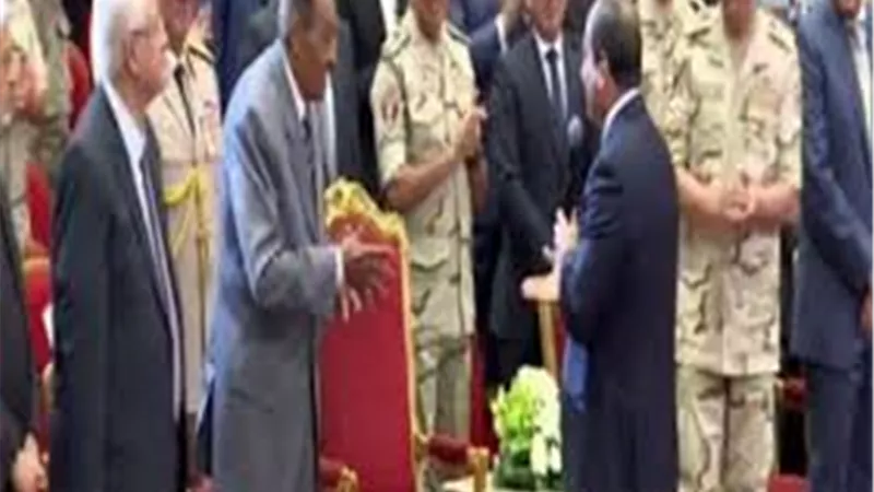 السيسي يوجه التحية للمشير طنطاوي لدوره في حرب أكتوبر