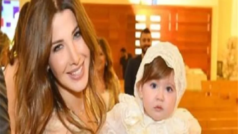 نانسى عجرم تحتفل بظهور أول 