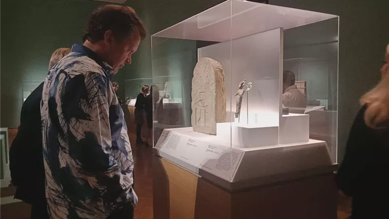 الاثار : المعارض الخارجية تبعث برسالة سلام من مصر إلي العالم كله