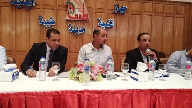 بيع 11 محل وصيدلية بالمزاد العلنى بمدينة طيبة بالأقصر
