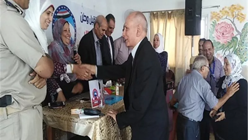 مستقبل وطن يكرم عدد من أبطال اكتوبر بكفرالشيخ
