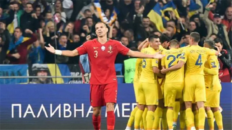 بالفيديو.. أوكرانيا تتأهل ليورو 2020 بفوز ثمين على البرتغال
