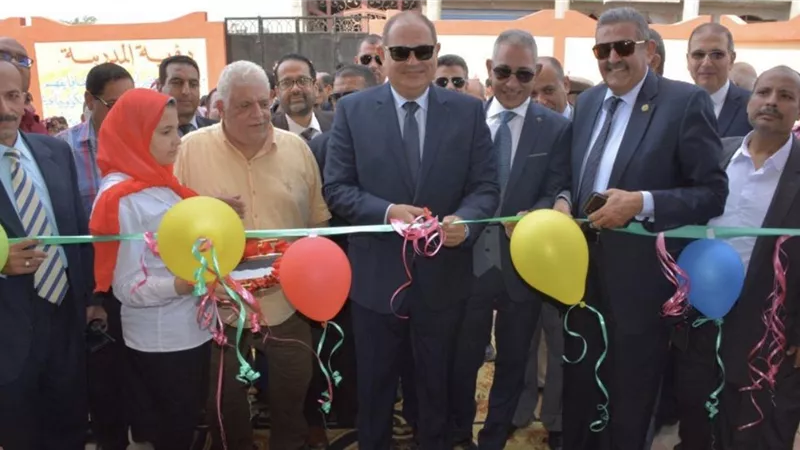 محافظ الغربية يفتتح مدرسة السلام الإبتدائية بقرية ميت عساس بسمنود بتكلفة 9 مليون جنيه