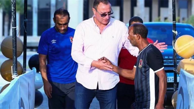 الخطيب يحفز لاعبى الأهلى قبل القمة 119