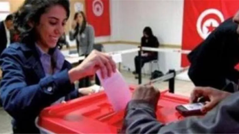 الاتحاد الأوروبي يشيد بنجاح العملية الانتخابية في تونس