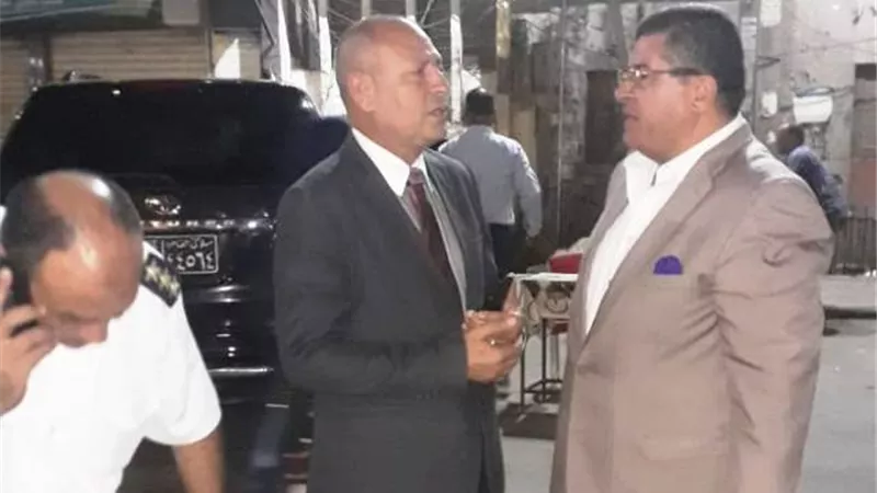 نائب محافظ القاهرة يتابع النظافة بشوارع المطرية بالصور