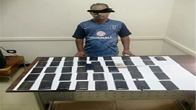ضبط سائق و عامل وبحوزتهما 10 كيلو حشيش