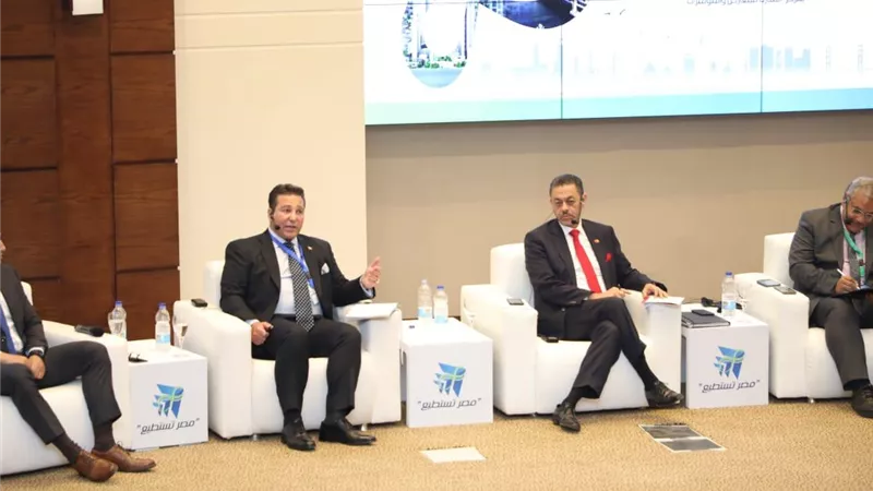 مشارك في 